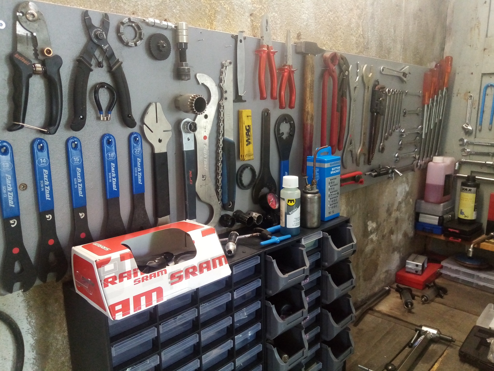 Atelier de réparation vélo Burette & Guidoline à Agonac près de Périgueux